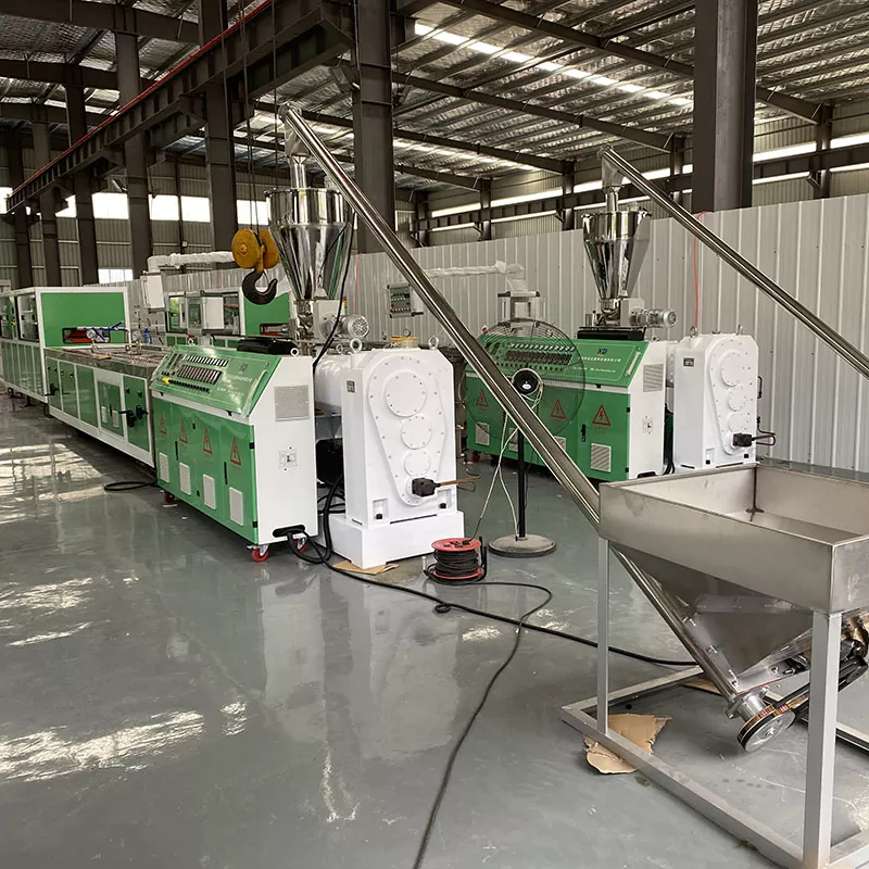Estne Launch PVC Plastic-Steel Door et Fenestra Profile Productio Linea Underway?